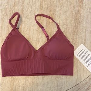 NWT Lululemon Ebb to Street Sports Bra